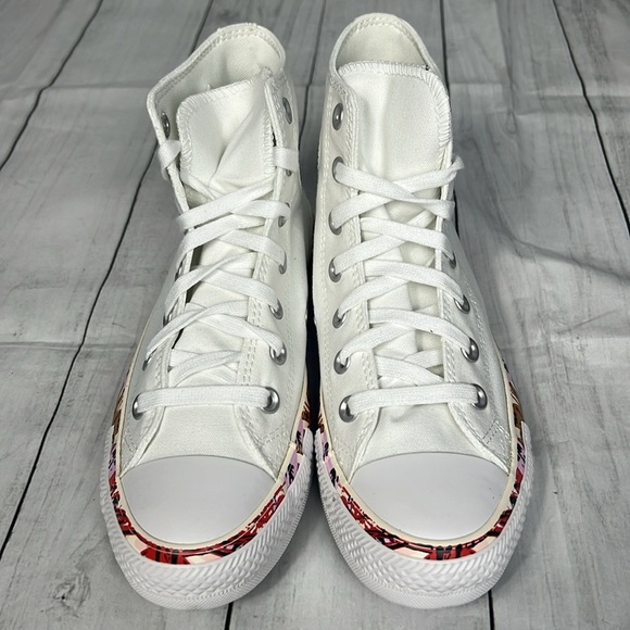 Converse Women’s Chuck Taylor All Star High Top  White/Multicolor Trim Size 7.5 - Picture 3 of 12